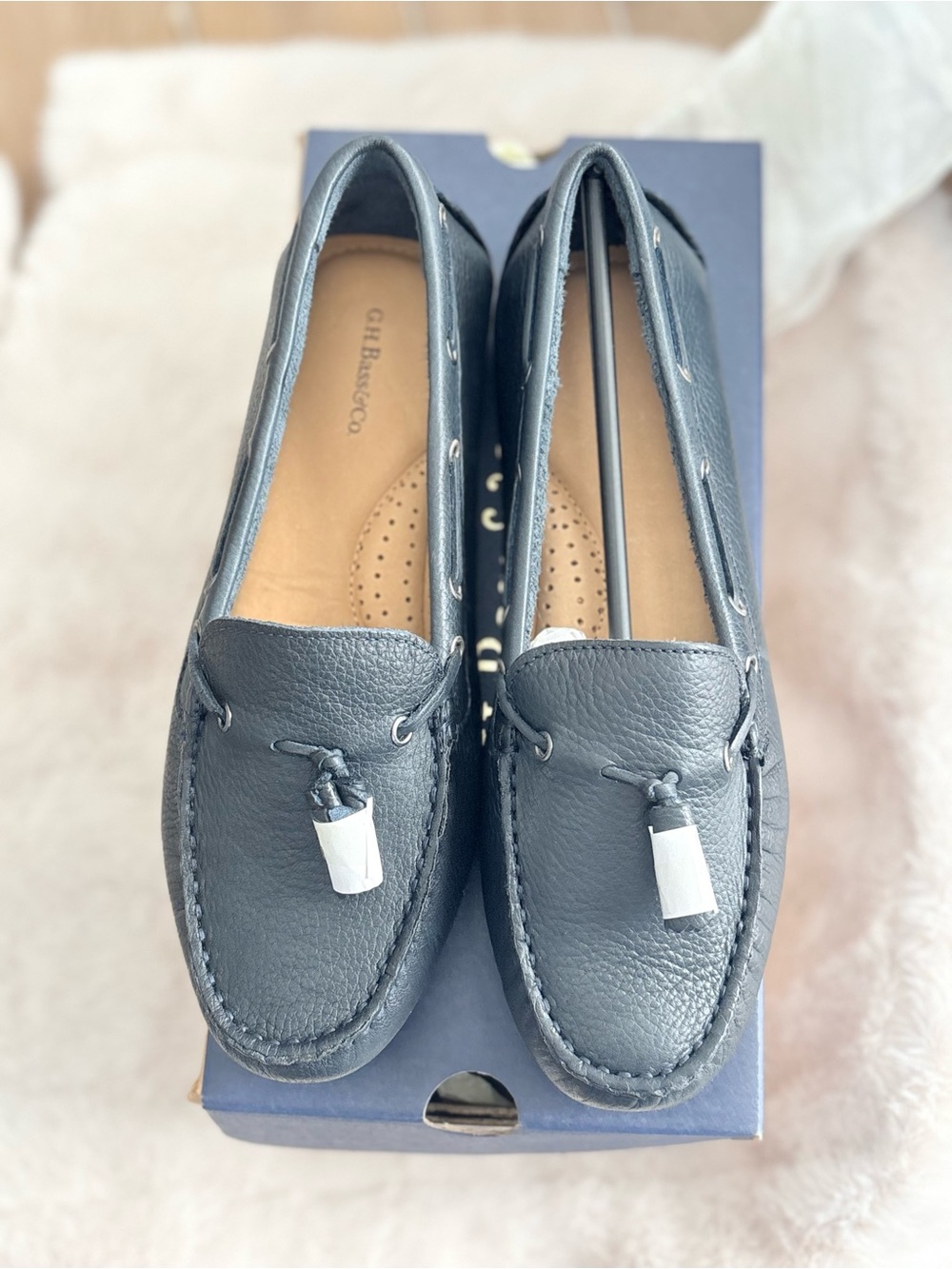 NIB G.H. Bass Maggie Navy Leather Driving Loafers – Women’s Size 7